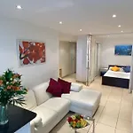 Central 2 Bed Apartment In La Nogalera