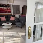 Apartamento En Torremolinos Con Piscina