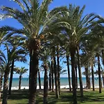 La Roca Chica First Line Beach Bajondillo Nice & Cosy Studio Apartment