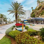 Fantastic Views , On The Beach Best Location In Torremolinos