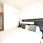 Cozy 2 Bedroom On Rincon Dorado- Air Conditioning, Netflix, Roku Tv