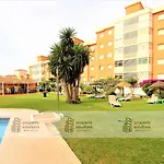 Torremolinos Estudio - Piscina Y Playa- Cercano A Estacion De Tren- Perfecta Ubicacion