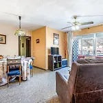 4 Bedroom Nice Apartment In Torremolinos