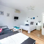 Solaz-Andaluz City Center Apartment By Namaste Elite