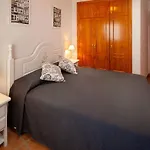 Beautiful Apartment Near The Beach In La Carihuela A