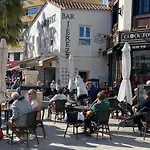 Torremolinos Centro - Beautiful , Newly Renovated 2 Bedroom Apartment