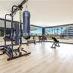 Luxury Complex Beachfront Apartment, Infinity Pool, Sauna, Gym And Large Terrace