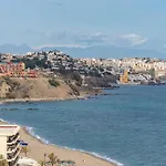 Fuengirola Penthouse With Seaviews Close To The Beach By Costarentals - Ref 06