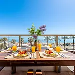 797 Holiday Rentals - Amplio Piso Con Terraza En Primera Linea De Playa