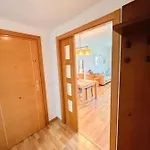 Bright Apartment With Terrace, Pool And Beach