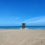 Los Alamos Beach Flat