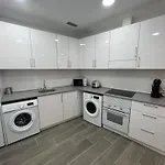 Apartamentos Montalvo Metropolis B