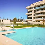 Los Alamos Beach - Parking