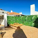 2 Bed Penthouse With Sea View