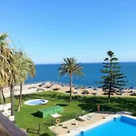 Santa Clara Cornisa