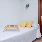 Bhost - Carihuela Beach