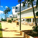 Santa Clara Modern & Exclusive Seafront Apartment