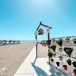 Palm Beach Aparment Sea Views