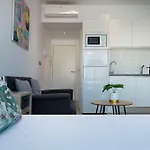Estudio En Torremolinos Con Piscina