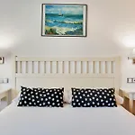 Santa Amalia 25 By Ivi Real Estate