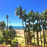 Apartamento Con Gran Terraza Junto A La Playa