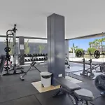 Vivi Homes - Aura Pool, Sauna, Spa, Gym & Sea View