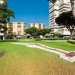 Magic Of The Ocean, Front Line Beach In Playamar-Parking, Sea Views, Pool, Tenis, Paddle, Wifi And Aircon