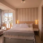 Salome Neo Suites