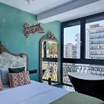 Alhambra Deco Homtels