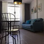 Estudio Amplio En El Corazon De Torremolinos