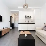Faro\'S Torremolinos City Studio