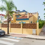 Villa Valentina - Renovated On Los Alamos Beach