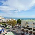 Malagasuite Carihuela Apartments