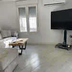 Casa Moderna Con Gimnasio