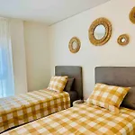 Pepes Suite 3 Habitaciones & Parking