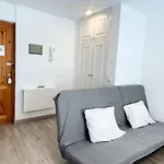 Estudio En El Centro De Torremolinos By Bebalmy