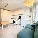 Cg5 - Reformado, 1 Dormitorio, Vistas, Centro 50 Metros Y Playa 700 Metros