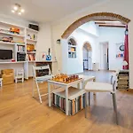 Cubo\'S Villa Las Capuchinas & Cave House