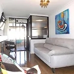 La Nogalera Central Apartment