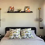 Diagonale House