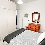 Bonito Apartamento En Playa De La Carihuela