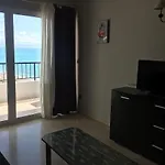 Apartamentos Castillo Del Vigia