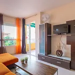 Malagasuite Torremolinos Beach Apartment
