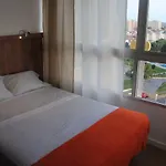Apartamento Cerca De La Playa Y Campo De Golf Con Piscina