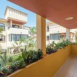 Sea & Sun Beach Apartment