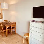 Fabulous Sea View Studio