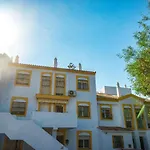 Atico con terraza - A 600 Metros de Playa La Carihuela - PISCINA - PARKING GRATIS -EXCELENTE WIFI