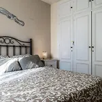 Atico con terraza - A 600 Metros de Playa La Carihuela - PISCINA - PARKING GRATIS -EXCELENTE WIFI