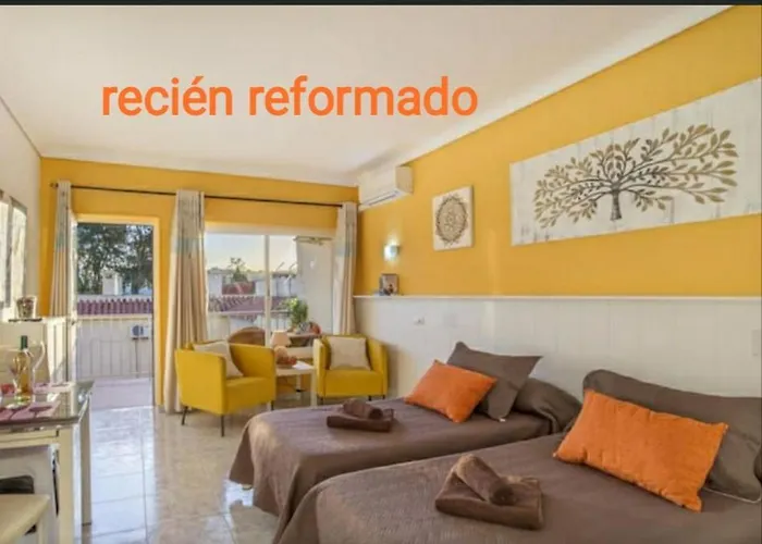 Casa María Carihuela Park Palace