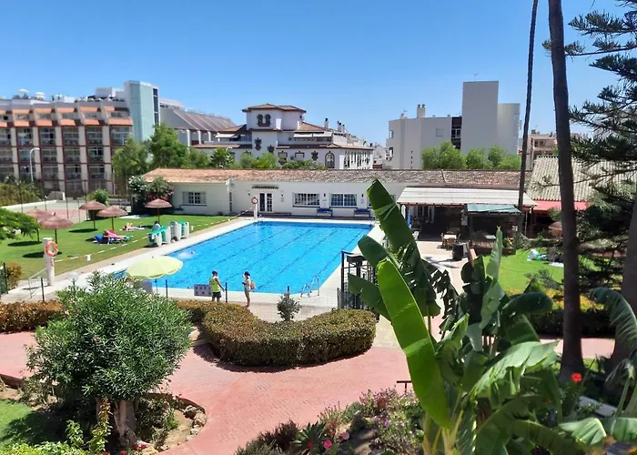 Carihuela Palace